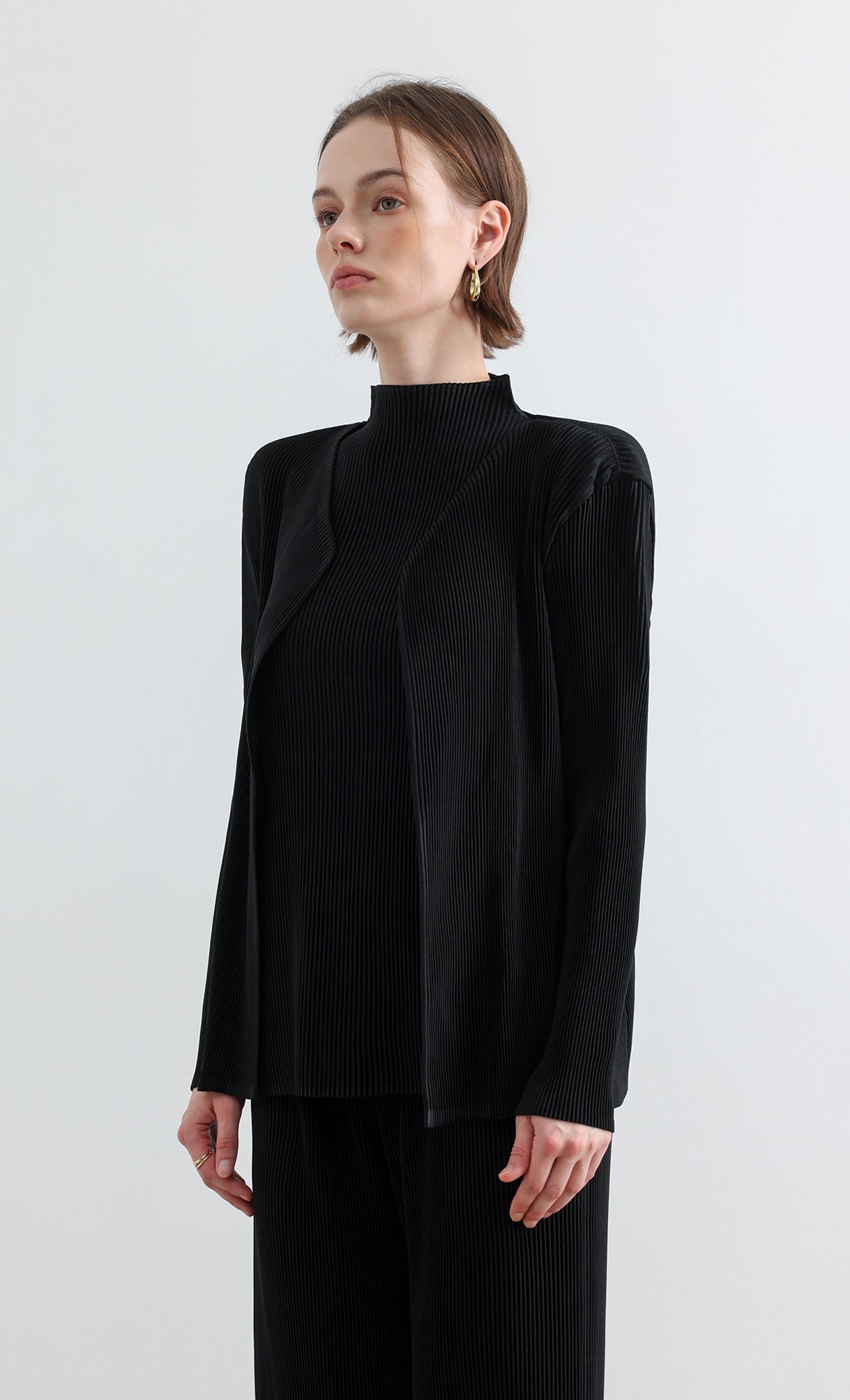Essential Pleats Cardigan_Black