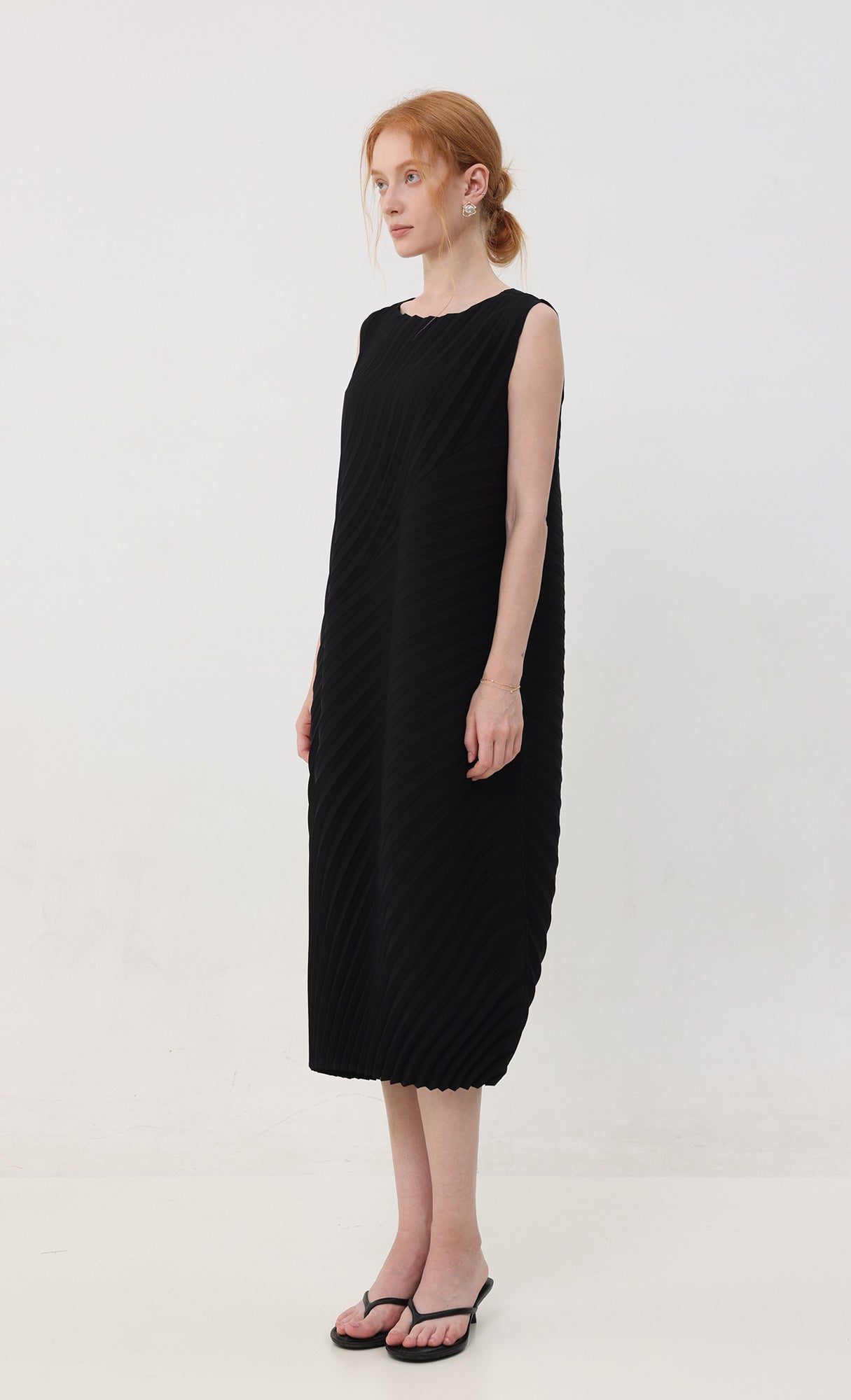 Twist pleated slip dress_black