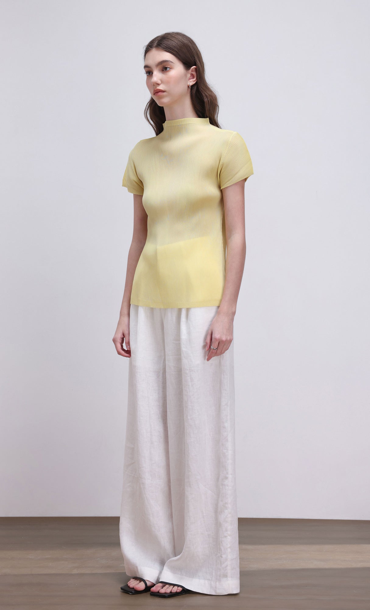 Lao pleated half neck top_yellow