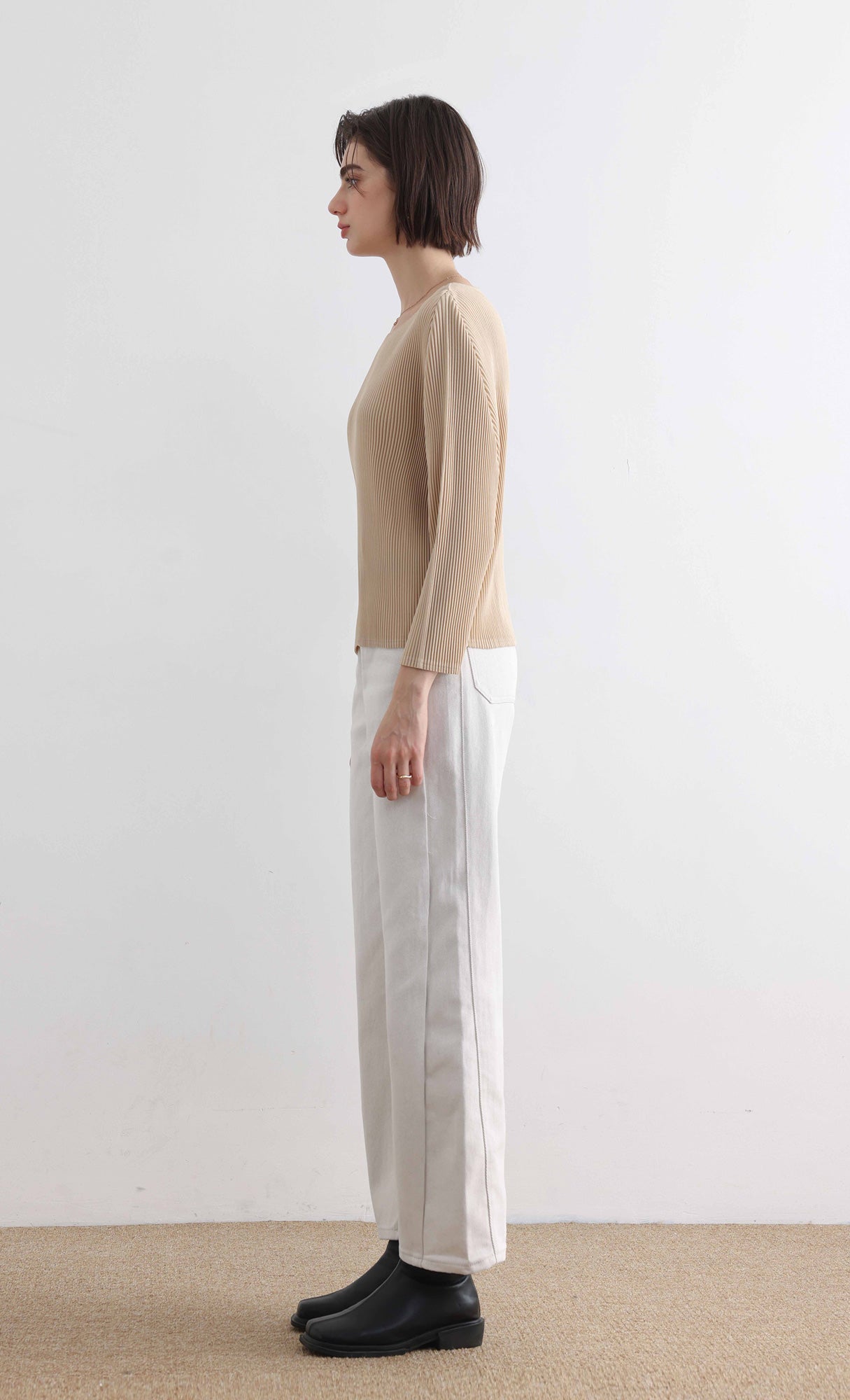 Rindy ray pleated Top_Light-Beige