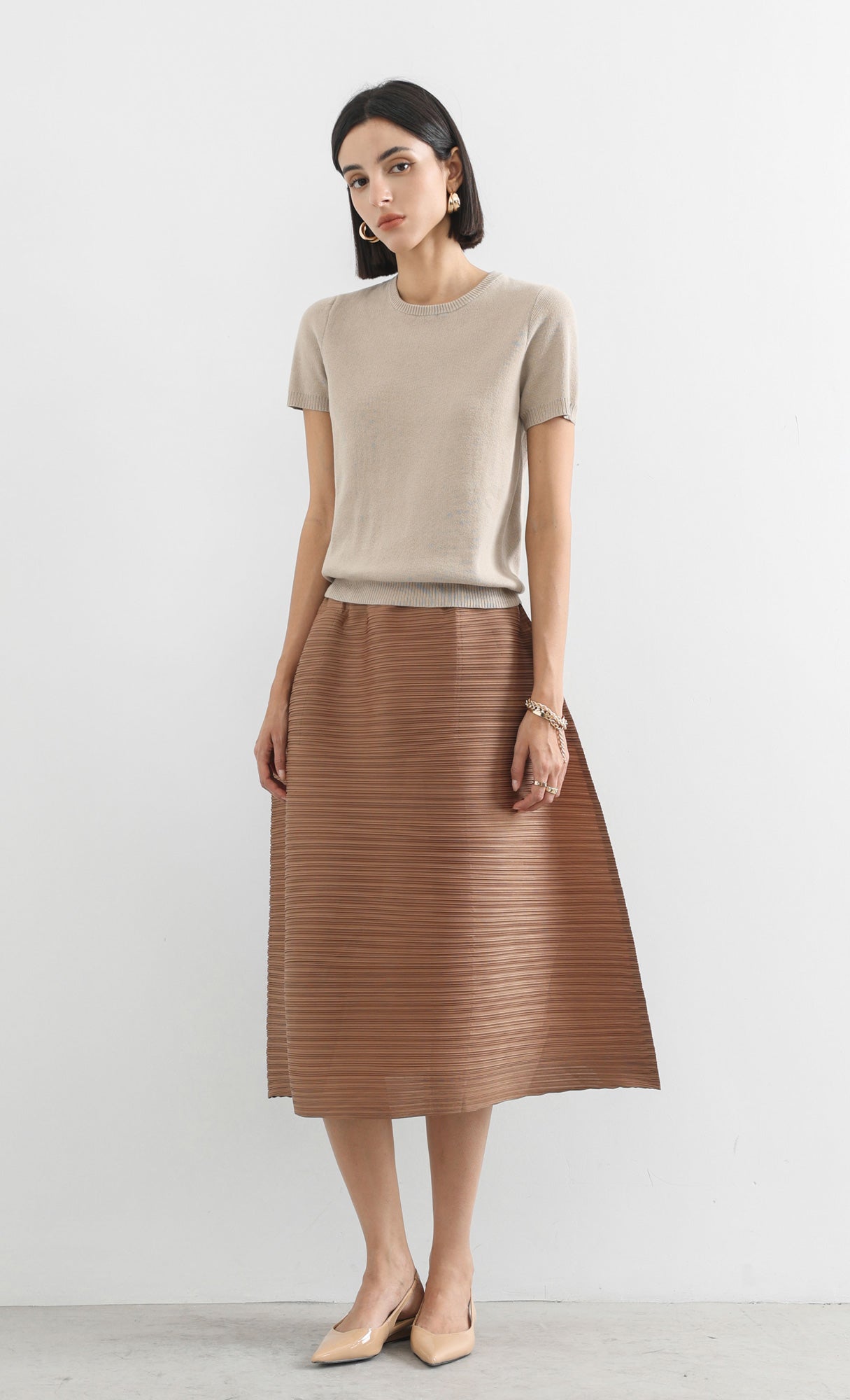 horiz pleated midi skirt_camel