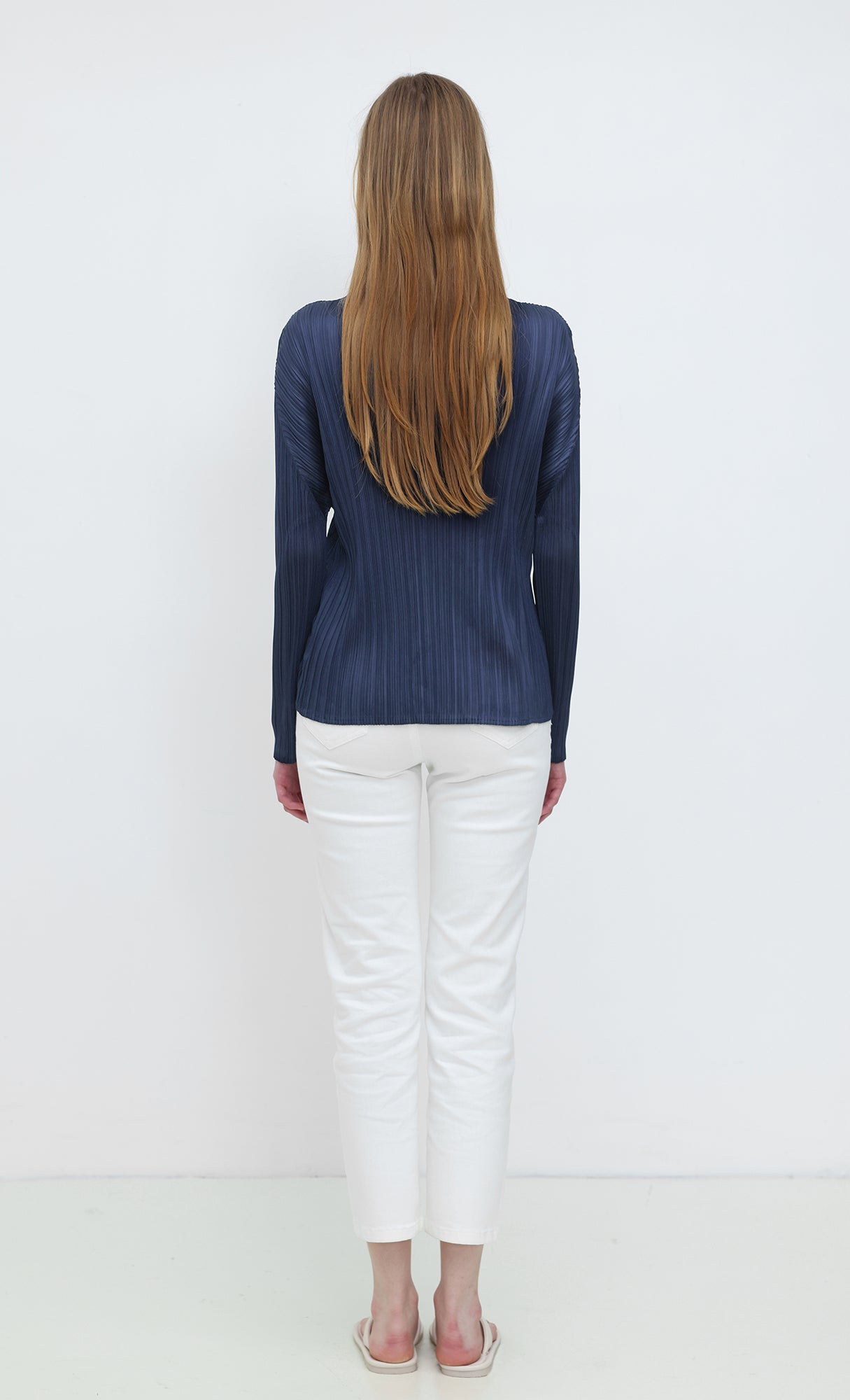 Core Pleated Mock Neck Top_Navy