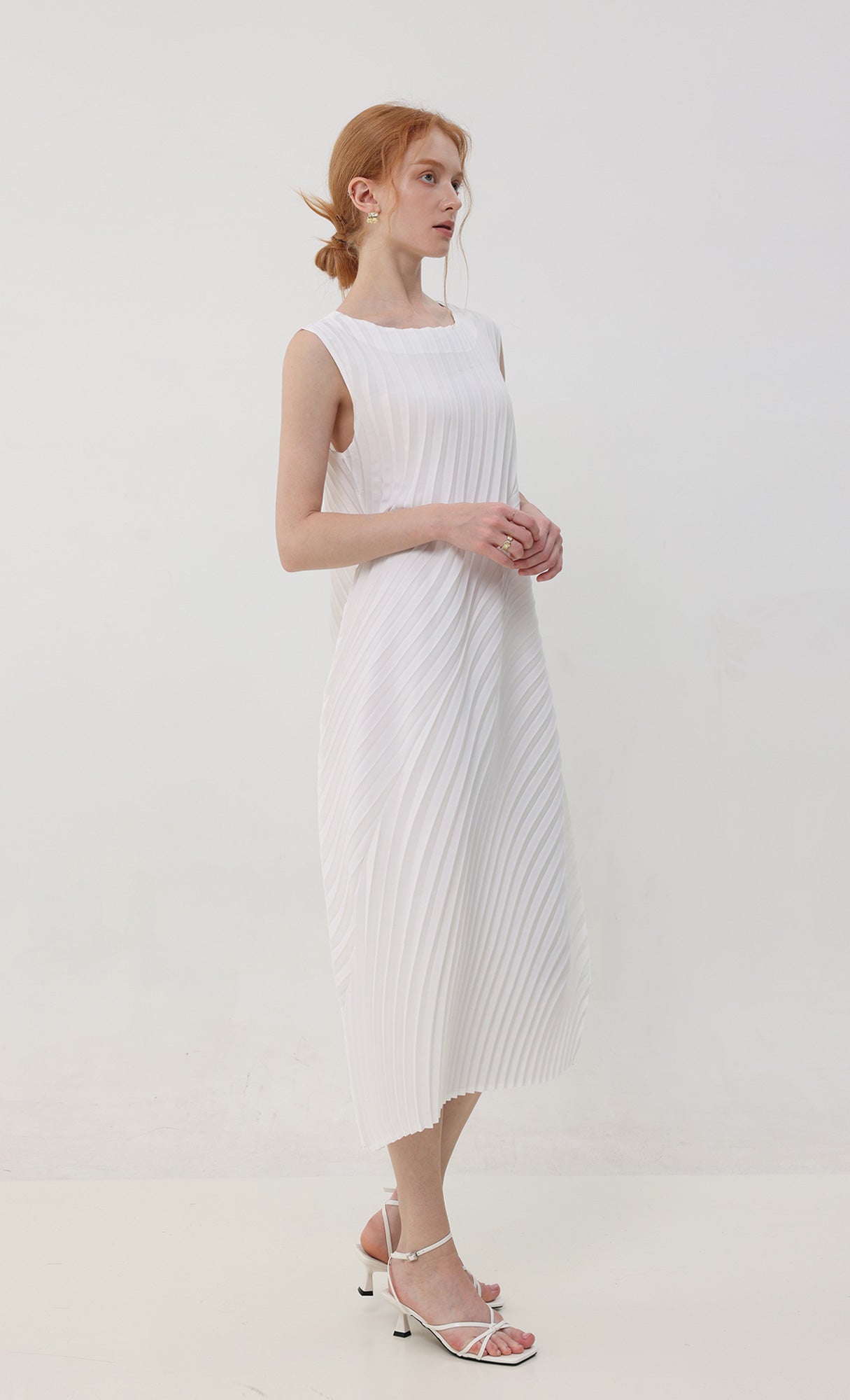 Twist pleated slip dress_white