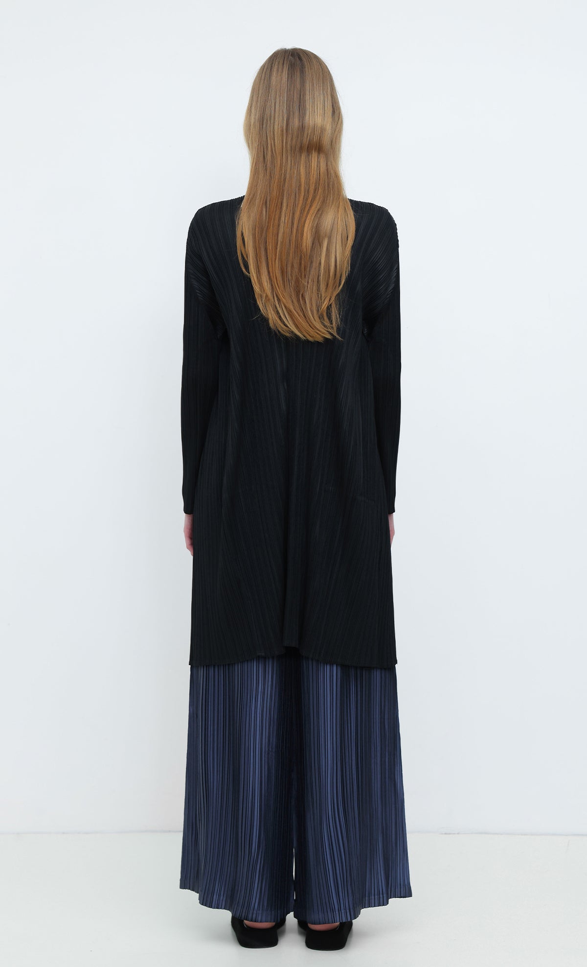 Core Pleated Long Cardigan_Black