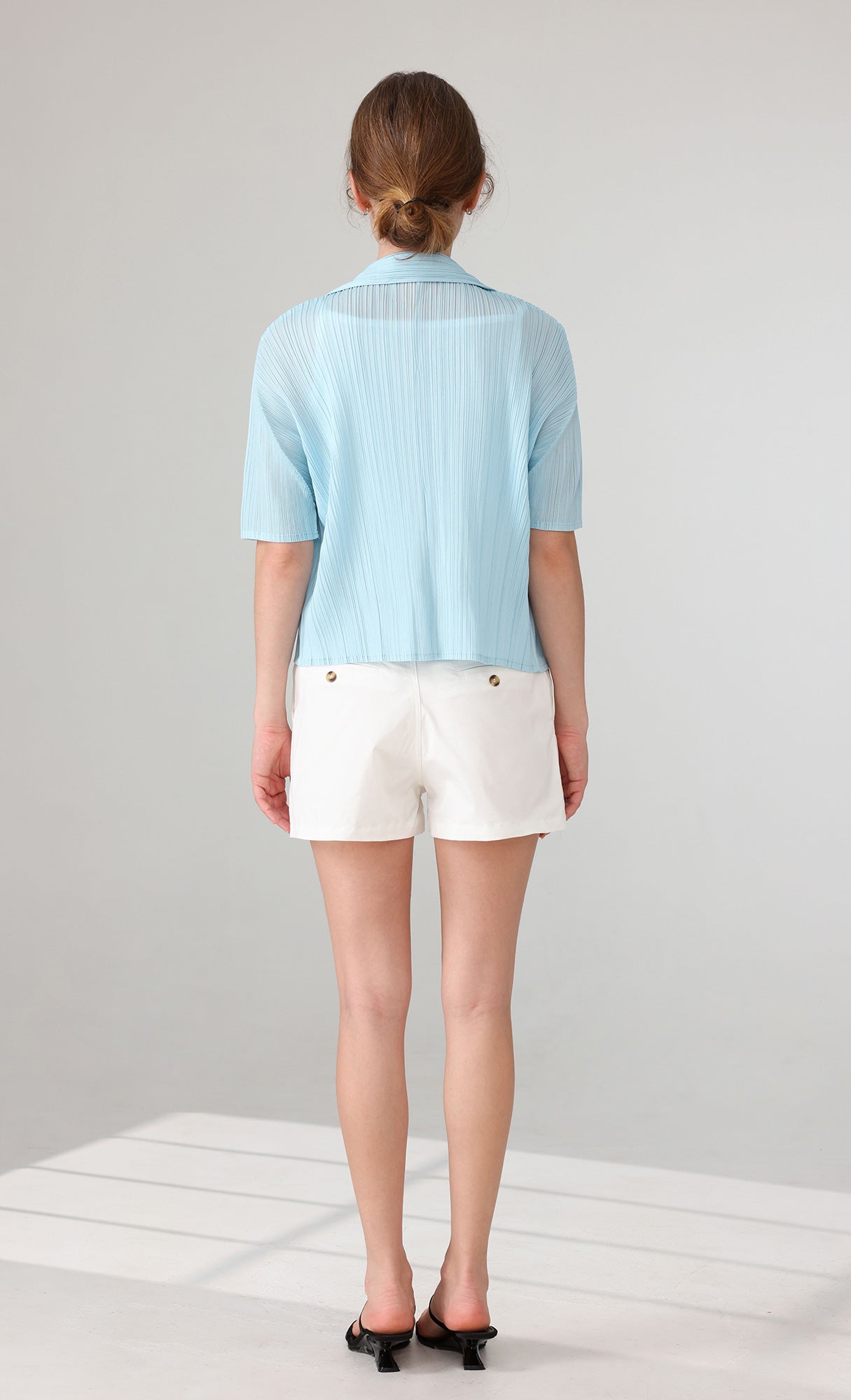Palette collard pleated shirts_skyblue