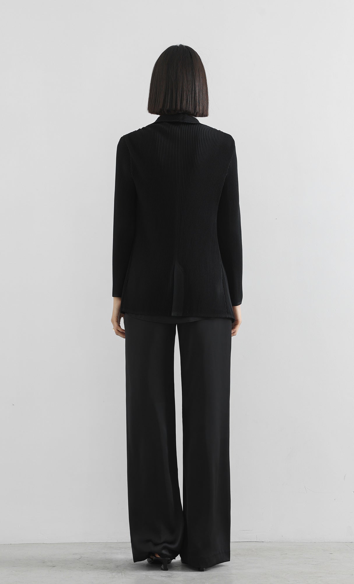 curve pleated set-up jacket_black