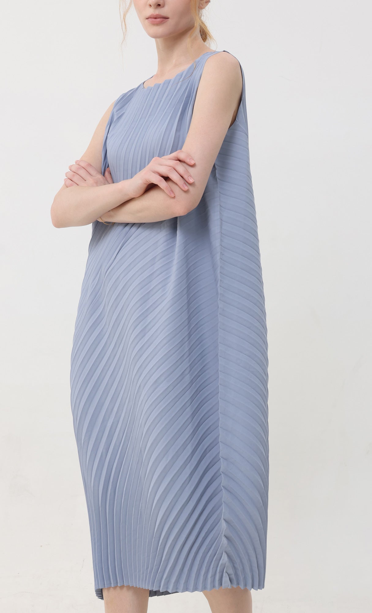 Twist pleated slip dress_skyblue