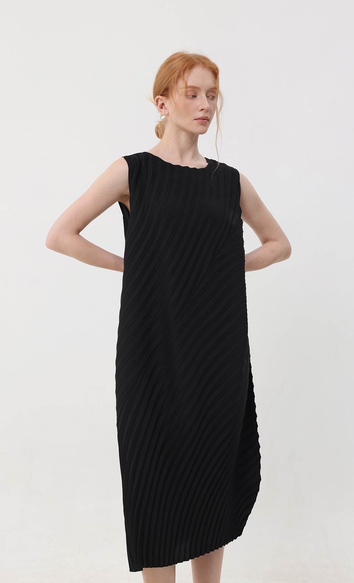 Twist pleated slip dress_black