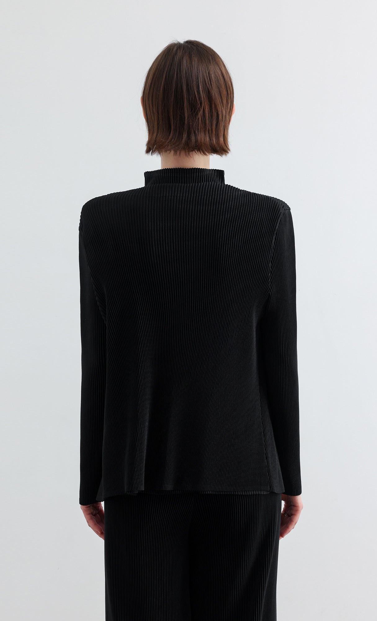 Essential Pleats Cardigan_Black