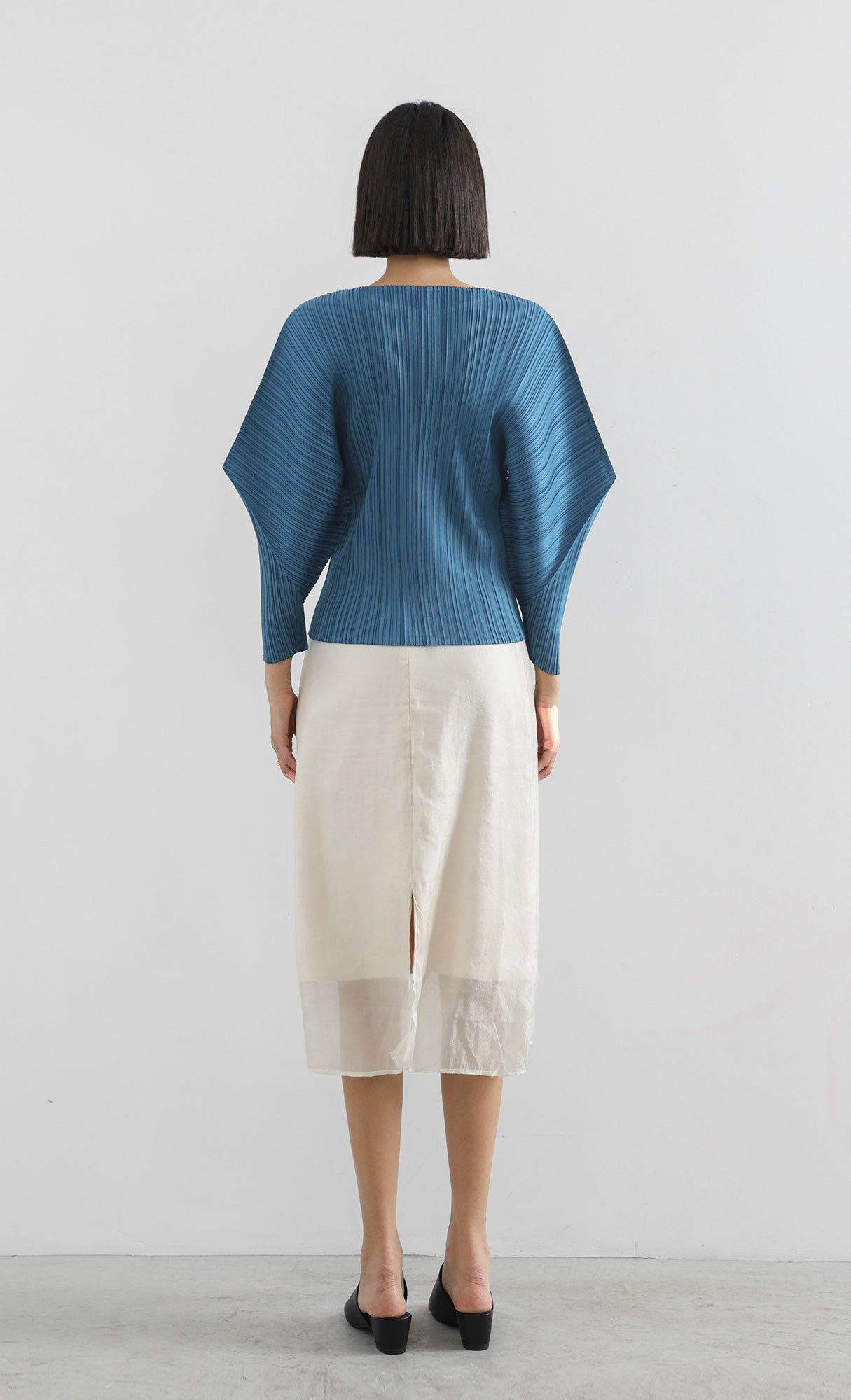 bloom pleated blouse_blue