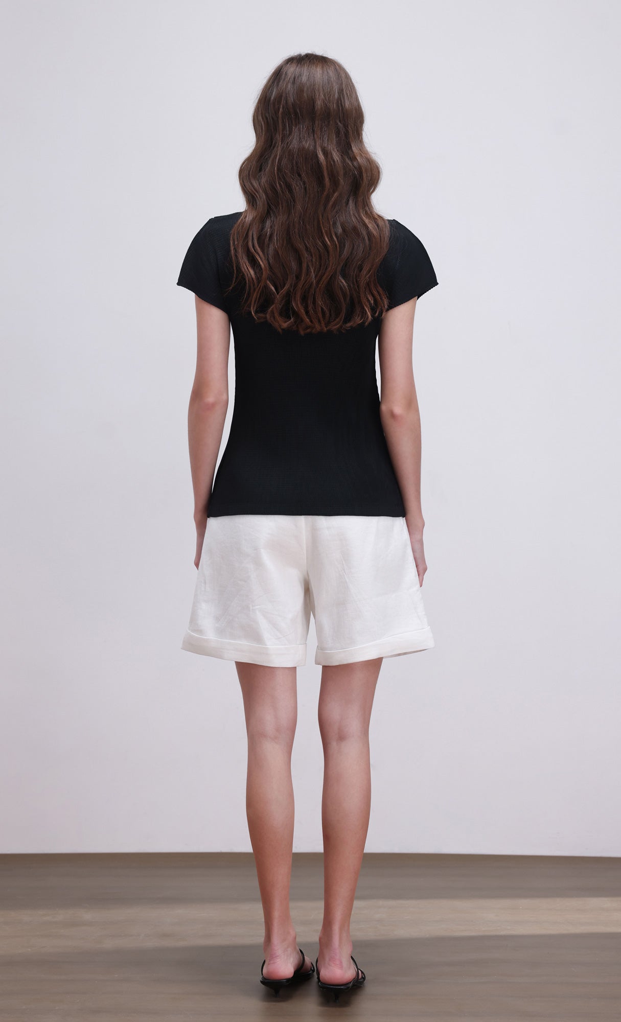 Lao pleated half neck top_black