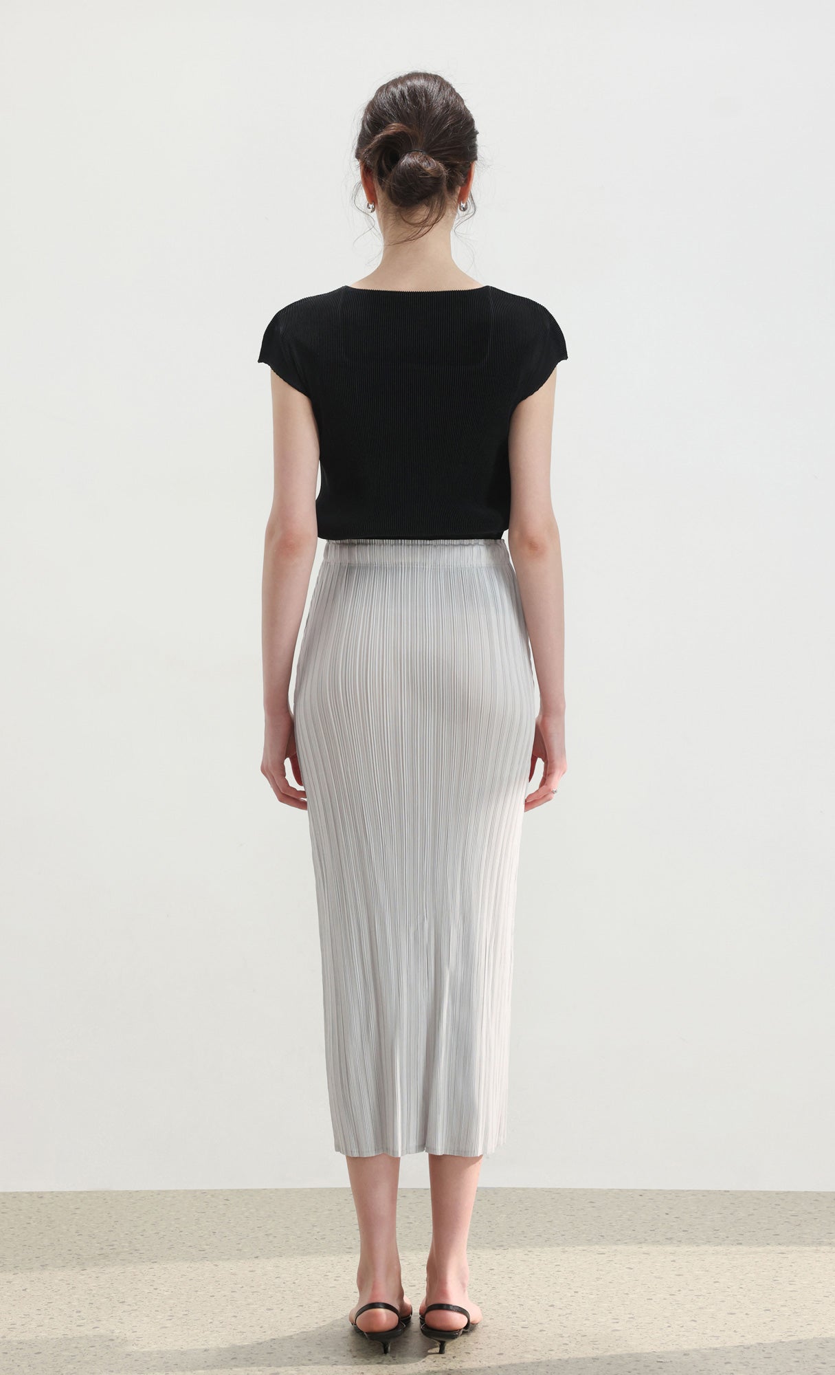Ria pleated skirt_light-grey